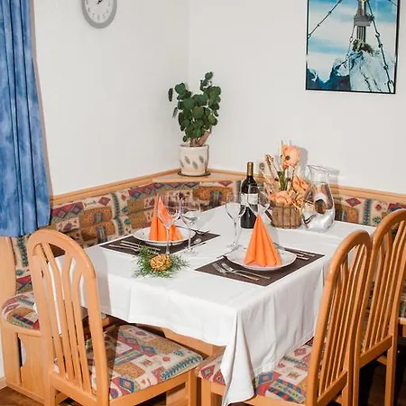Apartment Ferienhaus Hanser *